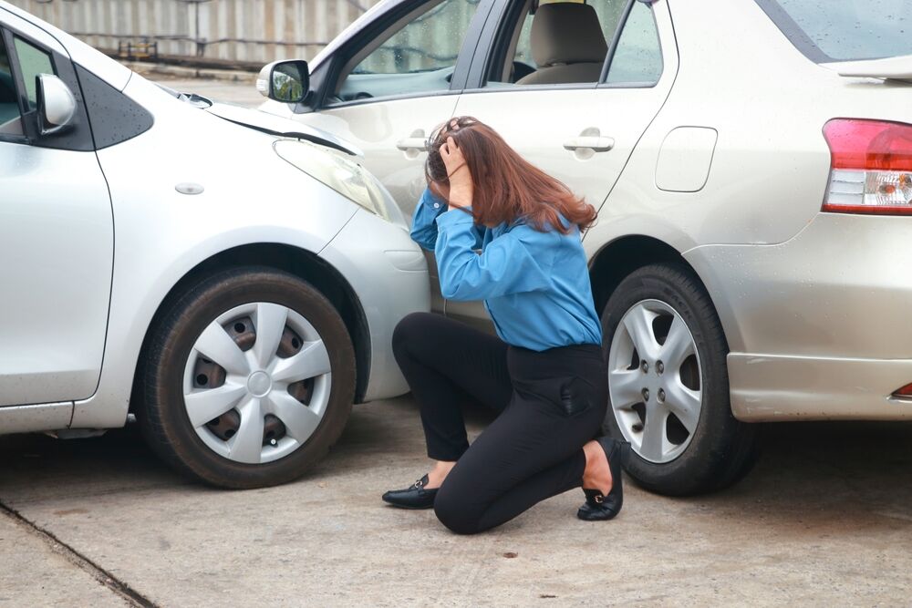 Common car crash injuries include whiplash, fractures, traumatic brain injuries, internal injuries, and PTSD.